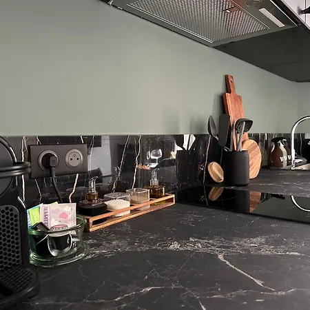 La Place D'henri, Centre Rouen